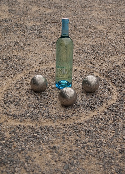 Bottle and boules