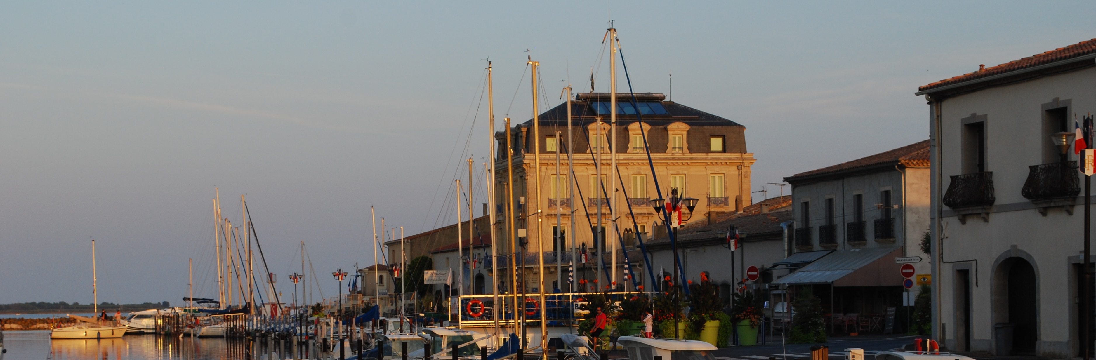 Photo of Marseillan Port